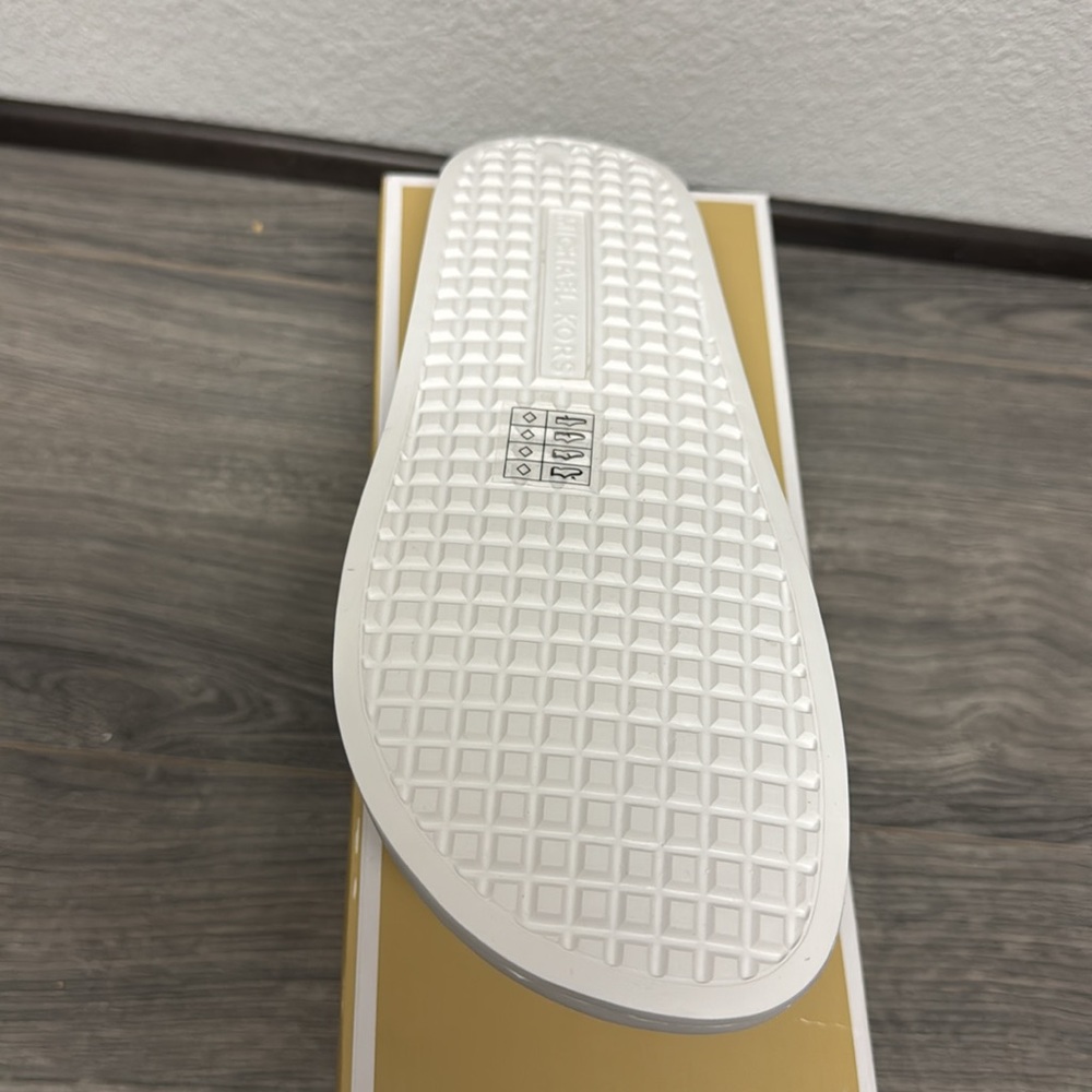 Michael Kors gilmore slide sandal - optic white - Picture 4 of 6